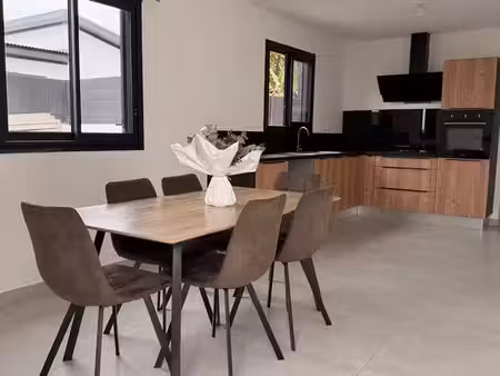 maison 3 chambres semi-meublée