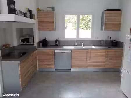 sorgues/châteaun.pape villat5 123m2 gge+cour 1460