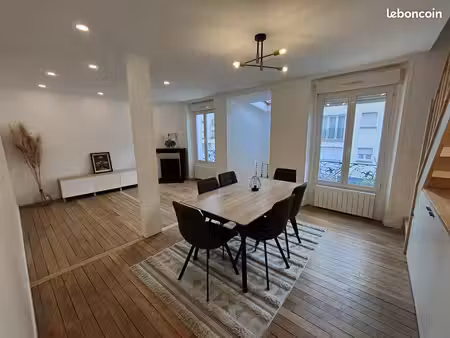 grand appartement duplex calme en cœur de ville