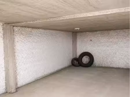 loue place de parking wazemmes