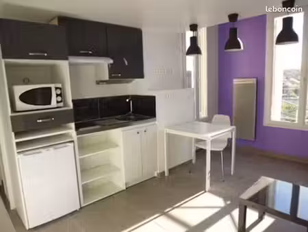 studio 1 pièce 22 m²
