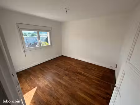 t2 lumineux et au calme de 44m²