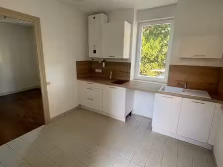 petite maison proche bréart