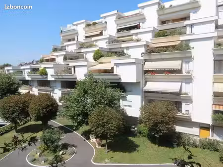 studio lumineux 35m² résidence senior bordeaux