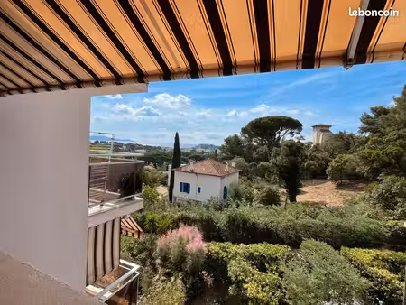 location studio f1 à cavalaire sur mer 22 m2