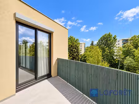 arpajon hyper centre - f2 - 52 m2 avec balcon
