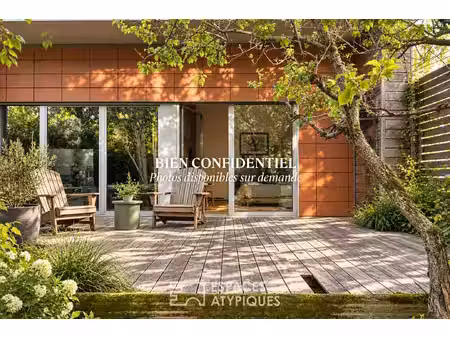 maison d'architecte avec jardin et sauna quartier butte