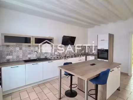magnifique bâtisse en pierre de taille – 200 m² habitables + appartement indépendant de 96