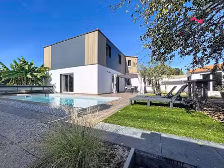maison familiale 5 chambres - piscine - beaux volumes