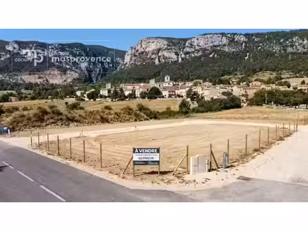 vente terrain 642 m² à quinson (04500)  89 000 €