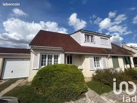 pavillon 6 pièces 93 m²