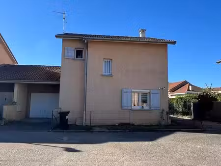 vonnas - maison familiale en lotissement