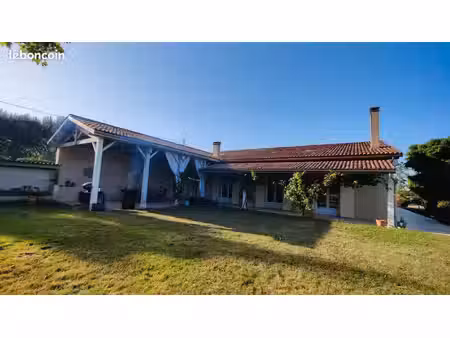 maison en pierre