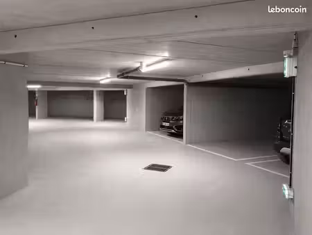 parking à vendre dans résidence sécurisée