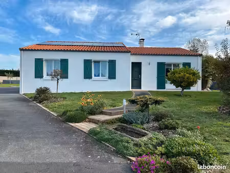 maison 4 pièces 102 m2 avec grand jardin