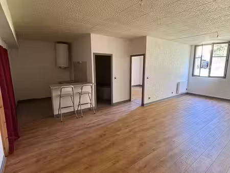 location appartement f2 ancy le franc en rdc