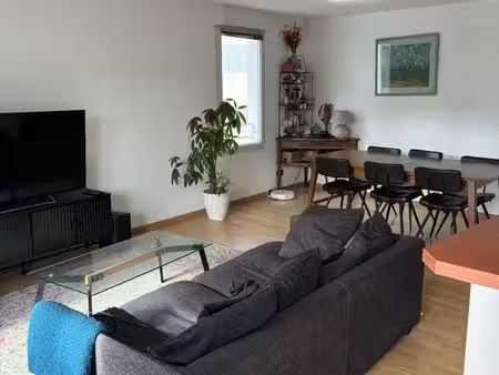 location appartement type 3 - 72m2 - 990