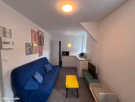 studio meublé tout équipé à 600m de la plage
