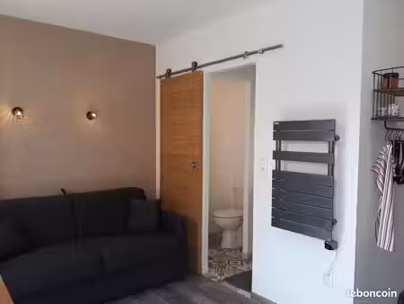 studio meublé 16m2