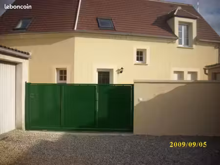 vemars derrière roissy  maison f5  clôturée  garage  parking  jardin sur 2 niveaux