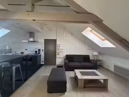 location appartement 3 pièces 41 m² à angers (49000)  860 €
