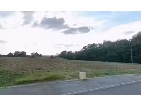 vente terrain 700 m² à saint-pierre-de-lages (31570)  179 000 €