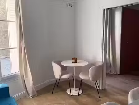 location meublée appartement 2 pièces 32 m² à paris 16ème (75016)  1 630 €