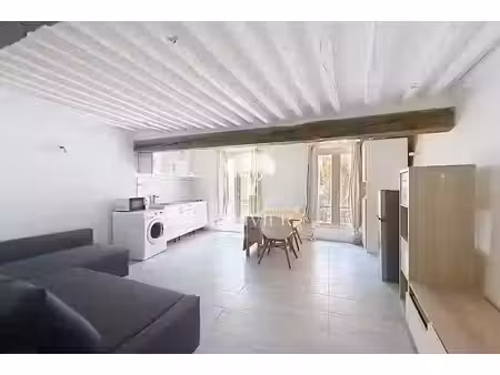 location meublée appartement 0 pièces 26.78 m² à apt (84400)  450 €