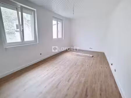 location appartement 1 pièce 25 m² à courseulles-sur-mer (14470)  422 €