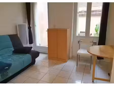 location meublée appartement 2 pièces 30 m² à toulouse (31000)  590 €