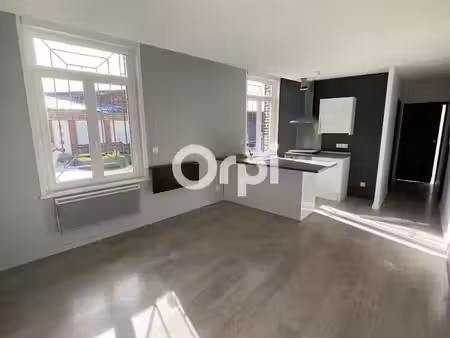 location appartement 1 pièce 37 m² à bethune (62400)  435 €