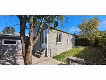 joli bungalow 2 chambres avec jardin