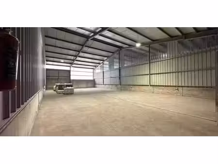 entrepôt à louer à geluwe pour € 1.550