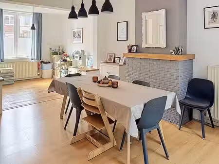 maison 3ch nivelles peb b  rénovée et lumineuse