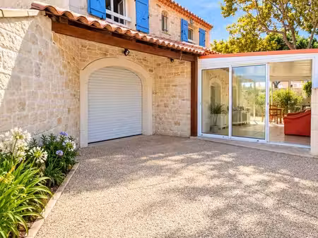 villa 4 pièces 105 m²