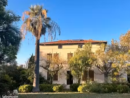 maison de maître 350 m² – terrain 1 500 m² – vue mer – antibes saint-jean - à rénover