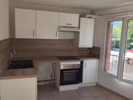 appartement 3 pièces 50m2 à claix pont rouge