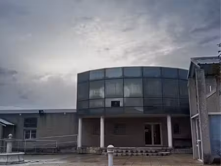 local commercial à louer