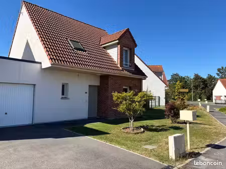 ? maison récente  élégante et prête à vivre – 3 chambres – jardin – cuinchy