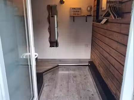 vends petite maison construction bois