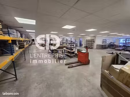 bureaux  entrepôt 1700 m² saint-laurent-du-var