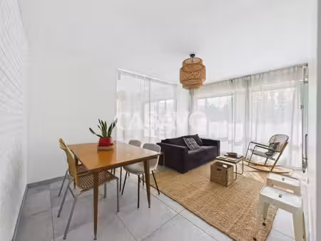 vente appartement 2 pièces de 50m² - 33290 blanquefort