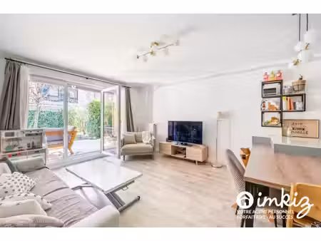 appartement 3 chambres moderne avec jardin