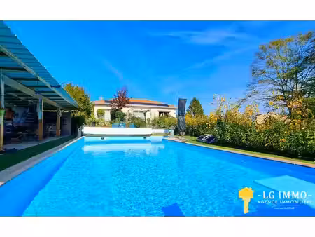 maison familiale de 174 m2   belles prestations   idéalement