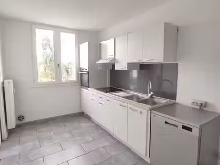 appartement 3 pièces 61 m²