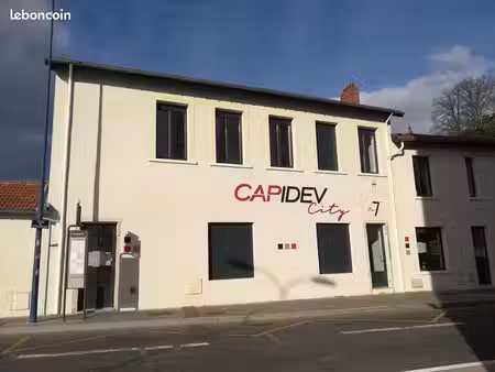 bureau 15 m2 tres bon etat caluire cite internationale