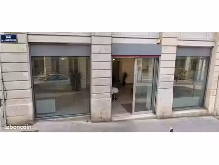 local commercial 97 m²