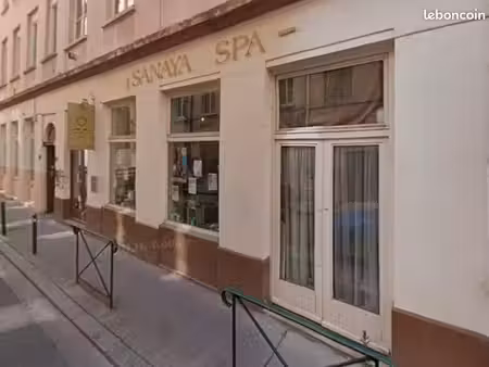 local commercial 135 m²