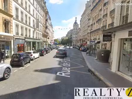 local commercial 66 m²