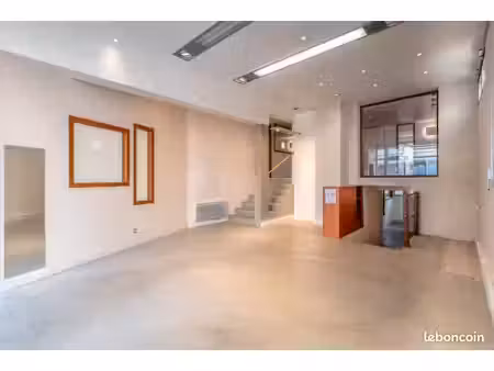 local commercial 171 m²